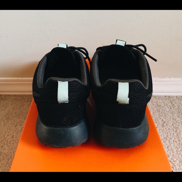 NIKE ROSHERUN - Picture 4 of 4